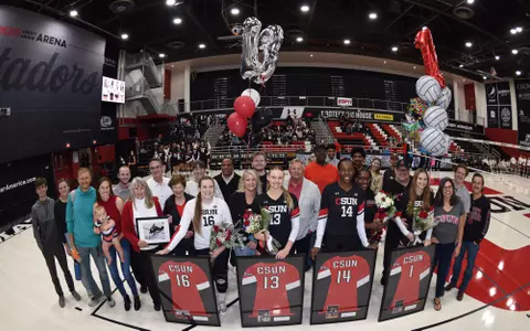 CSUN_WVB_Seniors_23