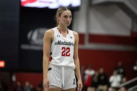 Kaitlyn Elsholz vs. Seattle U 11-9-23