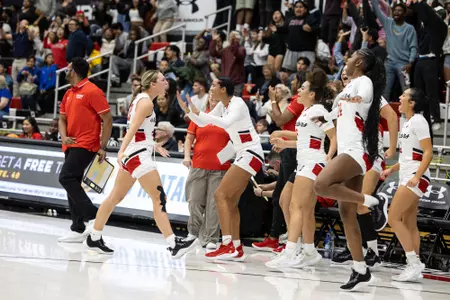 Kaitlyn Elsholz vs. Seattle U 11-9-23