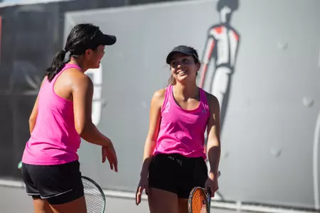 Cindy Ung and Victoria Santibanez Luna at CSUN Fall Invite 11-11-23