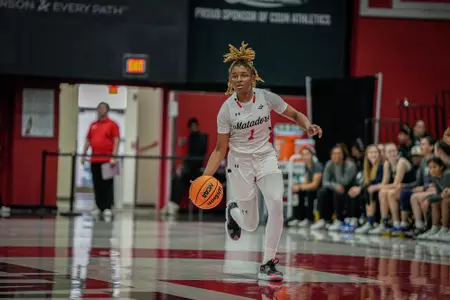 Amiyah Ferguson vs. HIU 11-18-23