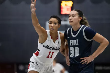 Olivia Smith vs. HIU 11-18-23