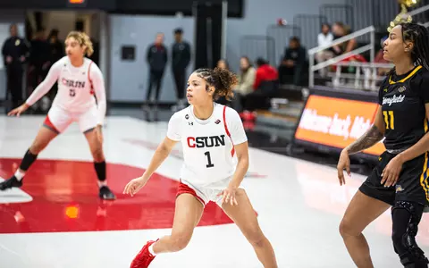 2023_02-09_Jackson_Jordyn_vs_CSUB_CC_03