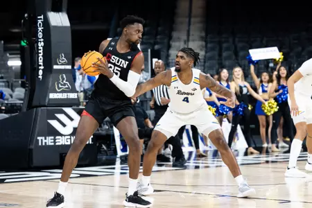 Dearon Tucker vs. CSU Bakersfield 3-7-23