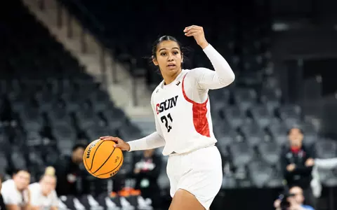 2023_0307_Tuua_Anaiyah_BW_01