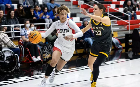 2023_02_25_Duchemin_Michelle_vs_LBSU_AD_01
