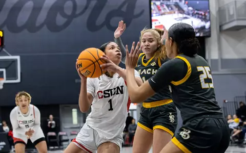 2023_02_25_Jackson_Jordyn_vs_LBSU_AD_03