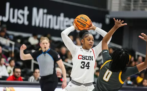 2023_02_25_Spriggs_Kayanna_vs_LBSU_CC_01