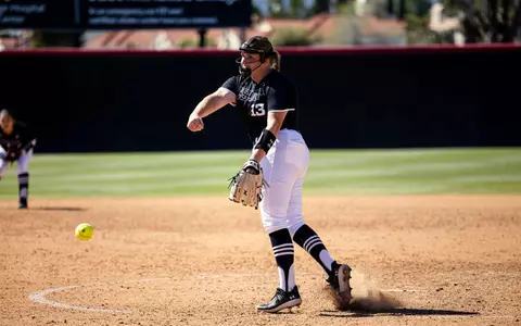 2023_04_01_Wickum_Riley_vs_LBSU_CC01