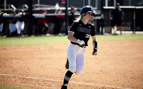 2023_04_01_Kwiatkowski_Samantha_vs_LBSU_CC01