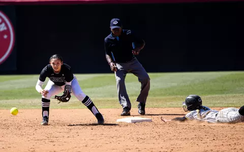 2023_04_01_Nunez_Vinessa_vs_LBSU_CC01