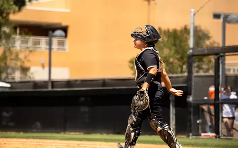 2023_05_13_Kaeka_Jordan_vs_UCSB_CC02