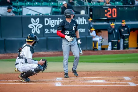 Jakob Simons vs. LBSU 4-14-23