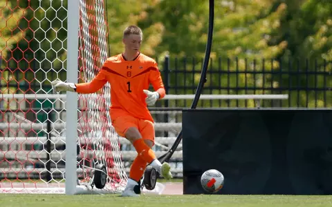 2023_08_27_Wenzel_Cooper_vs_Dayton_02_KI