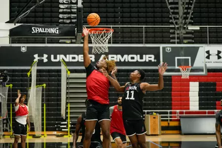 Kyle Frelow MBB Practice 9-25-23