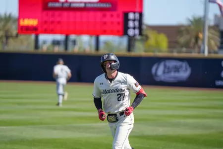 Mason Le vs. LBSU 4-15-24