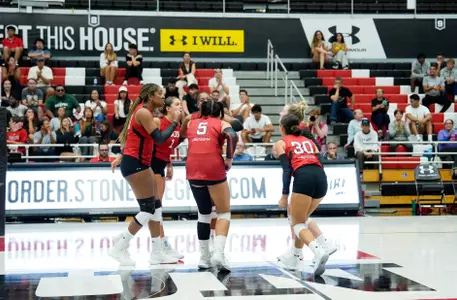 CSUN_WVB_24