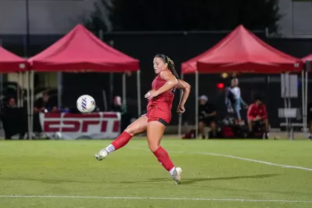 Sydney Lipkin vs. UCI 9-25-25