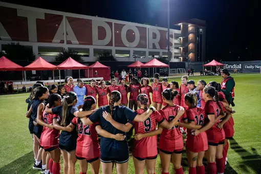 WSOC Team vs. LBSU 10-30-25