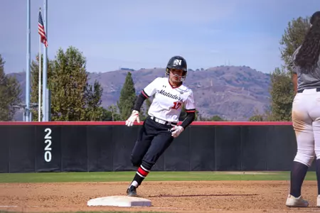 Isabella Bastien Action