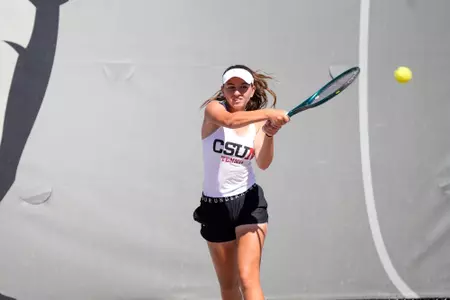 Sofia Dermenjyan action