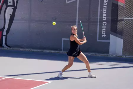 Yuliia Zhytelna Action