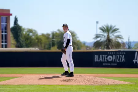 Ryan Halamicek vs. UCI 3-15-25