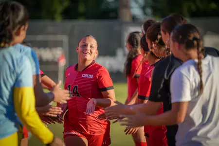 Sydney Lipkin vs. Trinity Western 8-7-25
