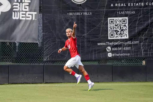 Enrique Pineda Action