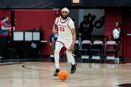 Jordan Brinson vs. La Sierra 12-19-25