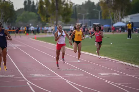 Amaya Rice at Ben Brown Invite