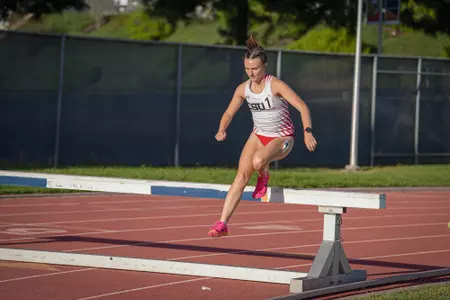 Savannah Ganter at Ben Brown Invite