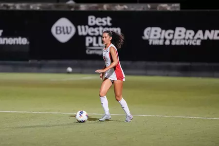 Amaya Jackson vs. Trinity Western