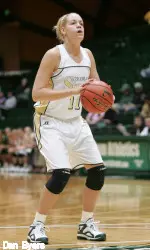 Freshman forward Elle Queen