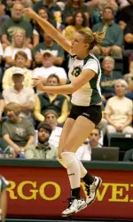 Junior OH Danielle Minch