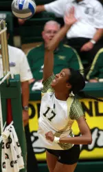 Sophomore Middle Blocker Brieon Paige
