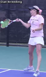 Holzinger improved to 9-4 with her two wins this weekend