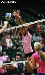 CSU swept Boise State 3-0 on Thursday night. With the win, CSU is now tied for first place in the Mountain West.