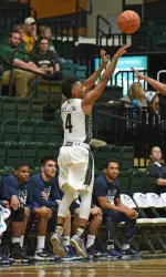 John Gillon sank a free throw in the final second.