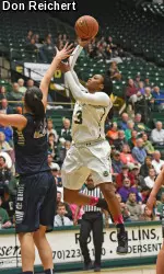 Keyora Wharry scored eight of her 17 points in the fourth quarter to lead CSU's comeback effort.