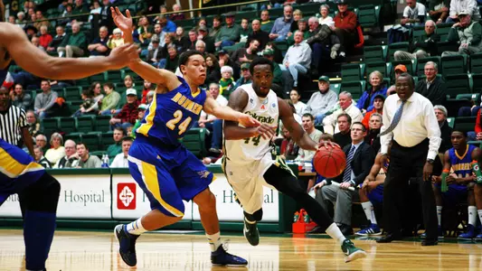 2012-13 Men's Basketball- Greg Smith