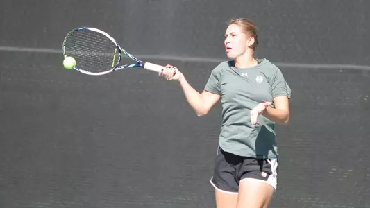 Tennis falls to Wyoming