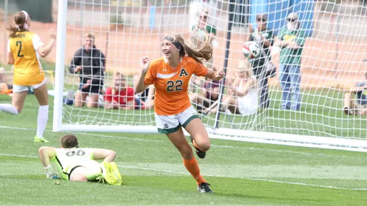Eheart_Karli_North_Dakota_State_9-10-17_Soccer