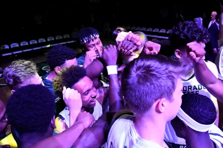 2019-20 CSU MBB - Team Huddle
