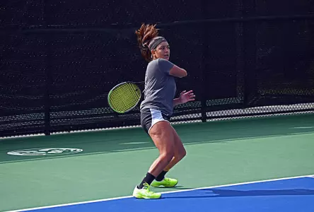 Alyssa Grijalva in singles play