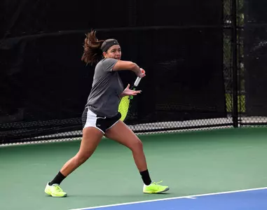 Alyssa Grijalva in singles play