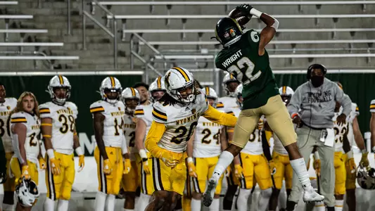 Dante Wright vs. Wyoming