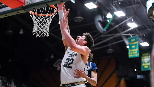 Nico Carvacho #32