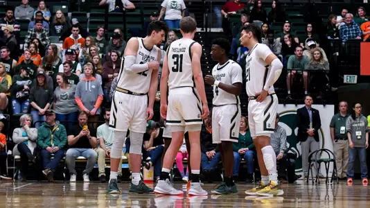 Nico Carvacho #32, Adam Thistlewood #31, Isaiah Stevens #4, David Roddy #21, Kendle Moore #3