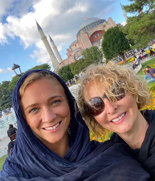 Sasha Colombo and Nicolle